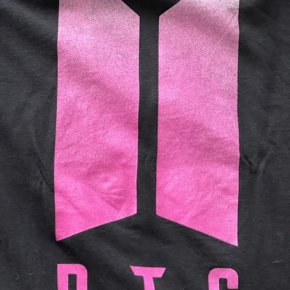 BTS concert shirt - Picture 4 of 6